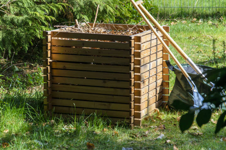 dobar Holz-Komposter Lärchi